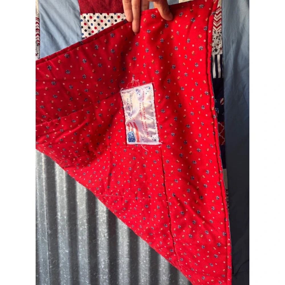 Santa Rosa Quilt Guild Patriotic Americana Patchwork Quilt 39x52 Blue Red White